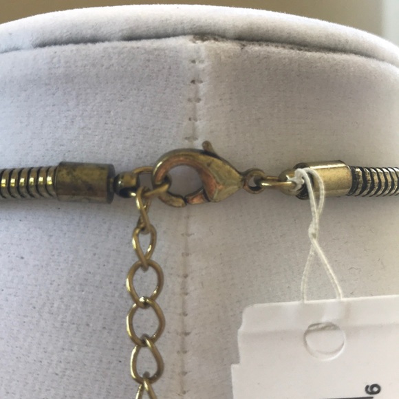 Gold Dimensional Necklace - Picture 6 of 7